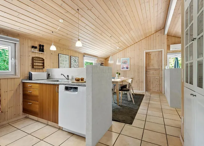 Dom wakacyjny Stunning In With Sauna Oksbøl